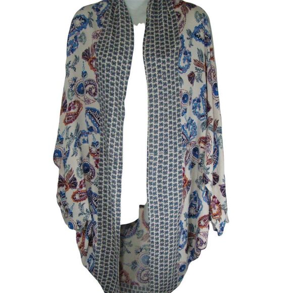 Altar'd State Floral Kimono Bohemian Size Medium - Picture 1 of 8